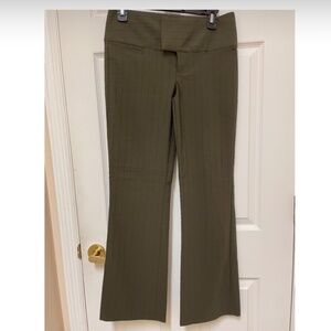 No boundary dressy green pants flare size 7